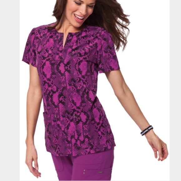 Koi Sapphire Dora Scrub Top NWT