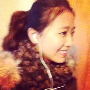 Meet your Posher, Bella