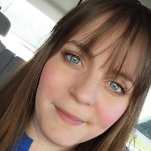 Meet your Posher, Caitlyn