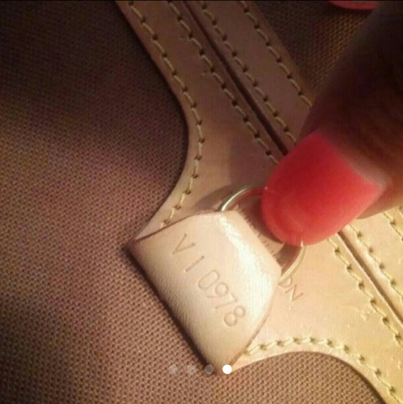 💋Louis Vuitton Monogram Ellipse Gm💋 - Picture 4 of 5