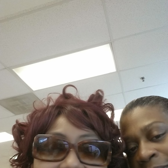 Meet your Posher, Andrea