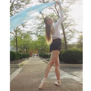 Meet your Posher, Olivia