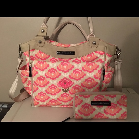 Petunia pickle bottom diaper bag & matching wallet