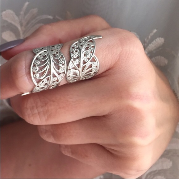 2/$15 Filigree Wrap Ring silver - Picture 2 of 4