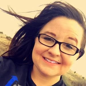 Meet your Posher, Becca