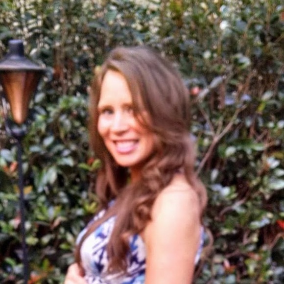 Meet your Posher, Valarie - Picture 1 of 1