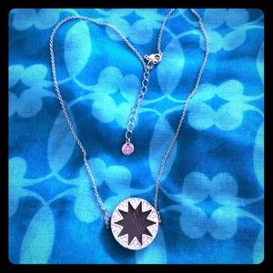 House of Harlow black and Crystal necklace