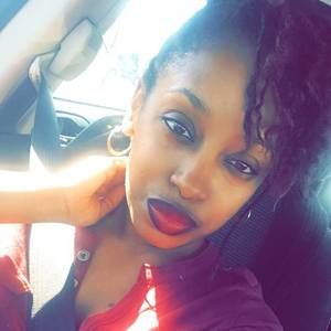 Meet your Posher, Moe