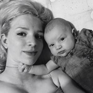 Meet your Posher, Krystal