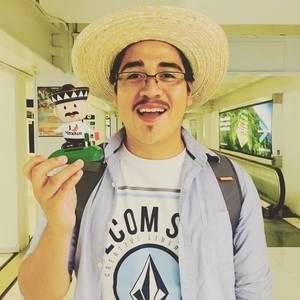 Meet your Posher, Emanuel