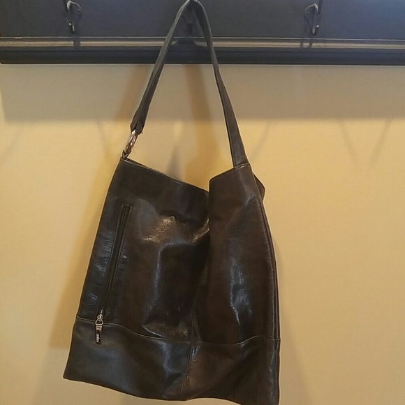 HOBO BLACK SHOULDER BAG