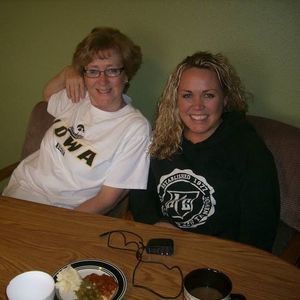 Meet your Posher, Cari