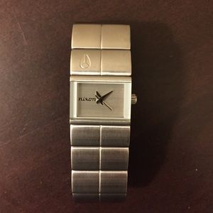 Nixon Watch