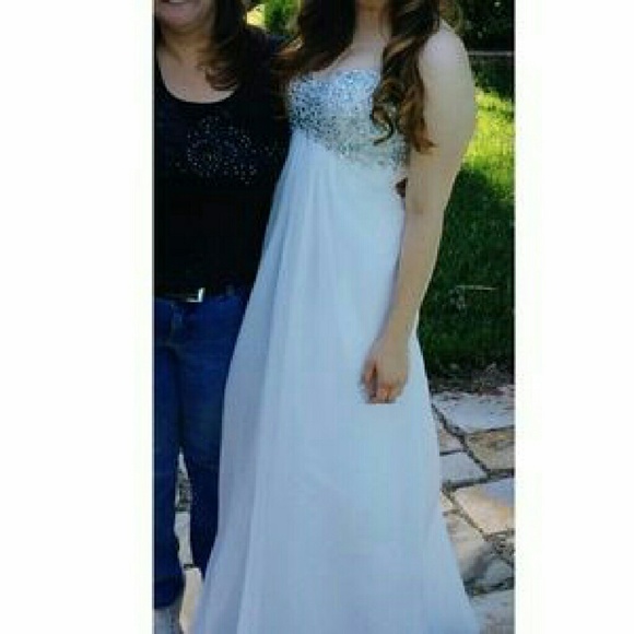 David's Bridal, Wed/Prom Dress - Picture 2 of 4