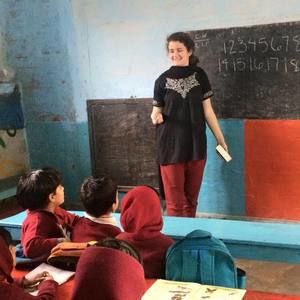 Meet your Posher, Abigail