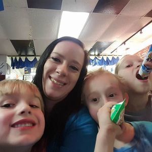 Meet your Posher, Ella