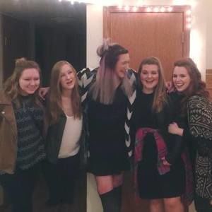 Meet your Posher, Kayla