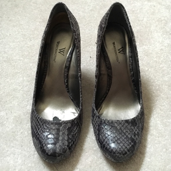 Gray and Black Snake Skin Closed-Toe Wedge Heels