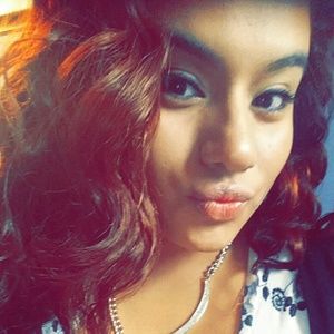 Meet your Posher, Jasmin