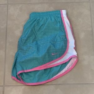 🍀NWOT Nike Dri-fit Tempo Track Shorts