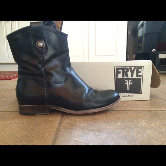 Frey Melissa Button Short Boot