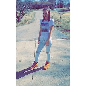 Meet your Posher, Maria