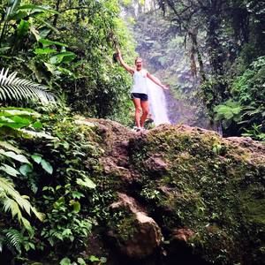 Meet your Posher, Liz