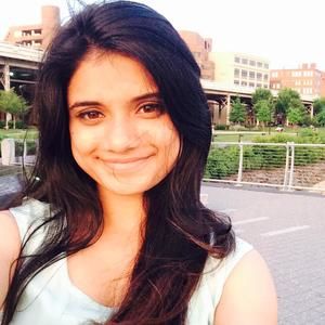 Meet your Posher, Sakshi