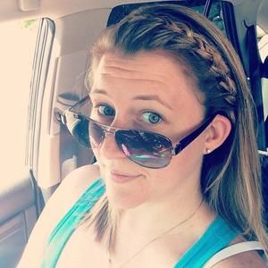 Meet your Posher, Katelyn