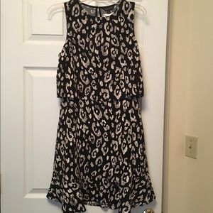 Weekend Sale 🌻 Popover Dress