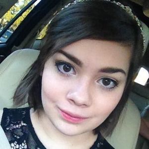 Meet your Posher, Leslie