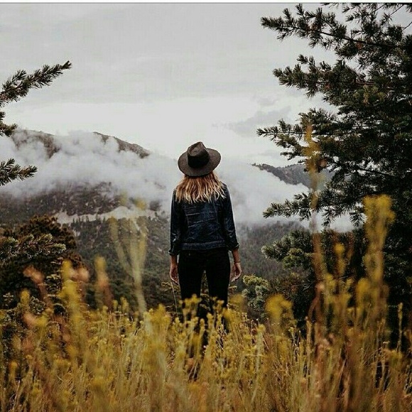 Meet your Posher, Makalyn - Picture 2 of 2