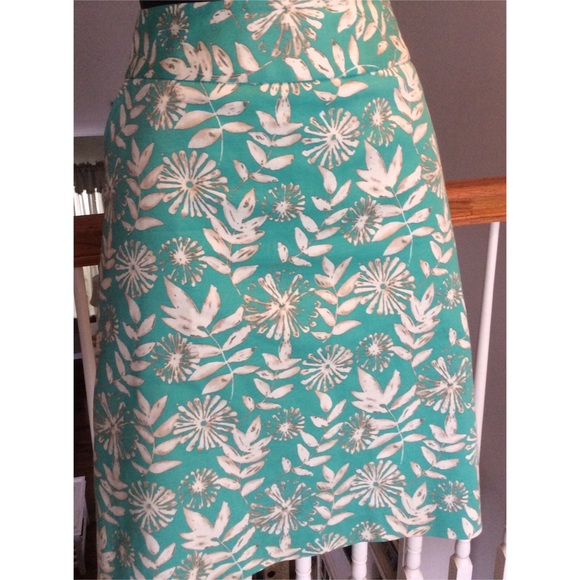 Rafaella Dresses & Skirts - Rafaella Skirt