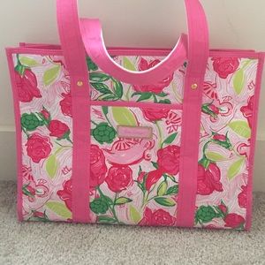 DELTA ZETA LILLY PULITZER TOTE BAG!!