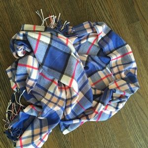 Gap Plaid Scarf