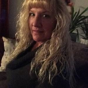 Meet your Posher, Sally