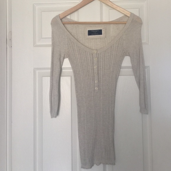 American Eagle Super Soft Henley Top