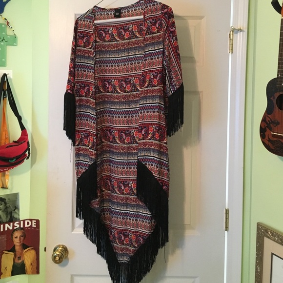 Paisley patterned kimono