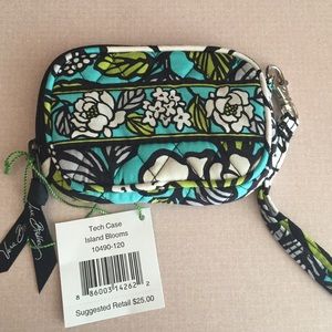 Vera Bradley Brand New Tech Case