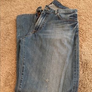 MEN'S Lucky Brand jeans in size 34, bootleg