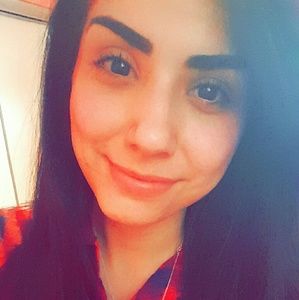 Meet your Posher, Erika