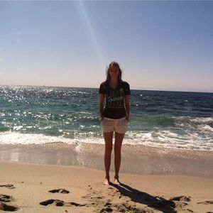 Meet your Posher, Claire