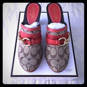 BRAND NEW-COACH Sutton Clogs-Kh/Ve