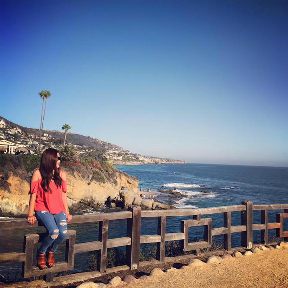 Meet your Posher, Alicia