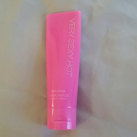 Very Sexy Hot body lotion by Victoria's Secret