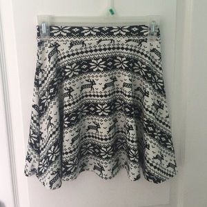Xs skater skirt