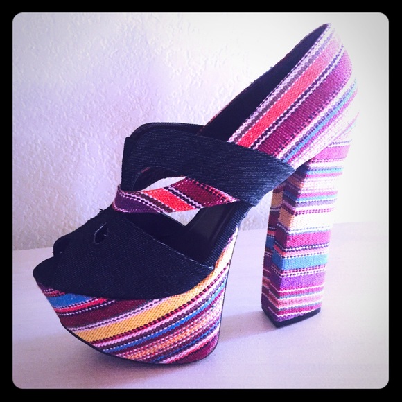 Tribal multi color Jean tribal platform heels.
