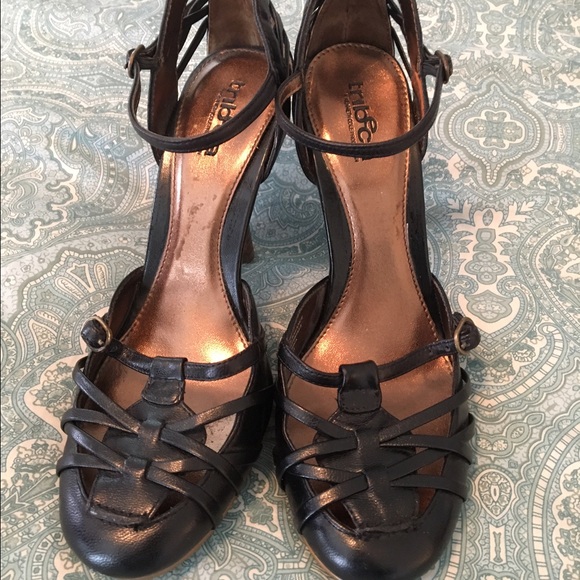 Strappy TriBeCa (Kenneth Cole) birdcage heels