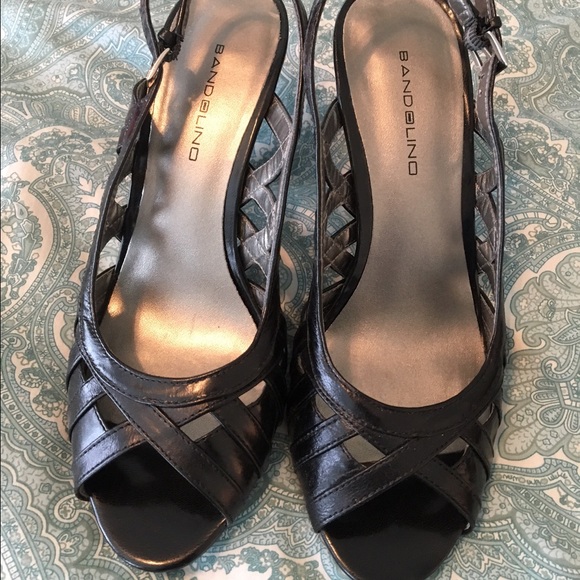 Peep toe slingback Bandolino heels