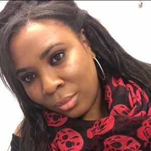 Meet your Posher, Briana